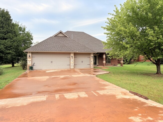 property at 1011 Waverly Way