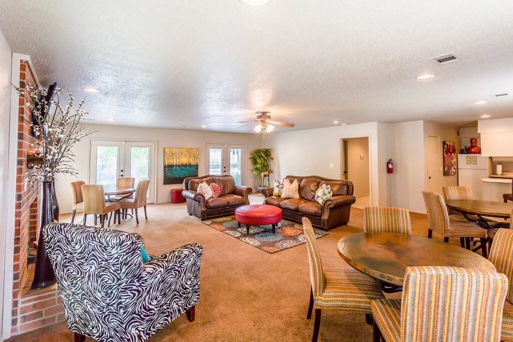 Dogwood Lakes Apartments in Benton, AR