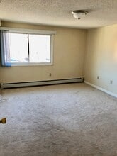 688 Boston Post Rd E, Unit 223 in Marlborough, MA - Building Photo - Building Photo