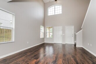 12527 Evington Point Dr in Riverview, FL - Building Photo - Building Photo