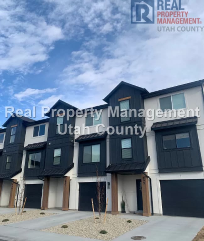 property at 367 S 610 E