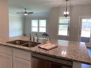 11544 Kalinago View Ln in Panorama Village, TX - Building Photo - Building Photo