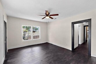308 S Storey St in Dallas, TX - Building Photo - Building Photo