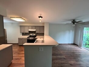 883 Brompton Ct in Carol Stream, IL - Building Photo - Building Photo