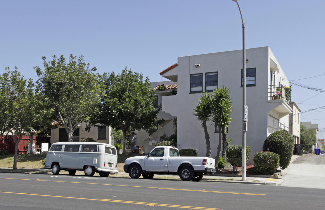 2525-2533 Adams Ave in San Diego, CA - Building Photo