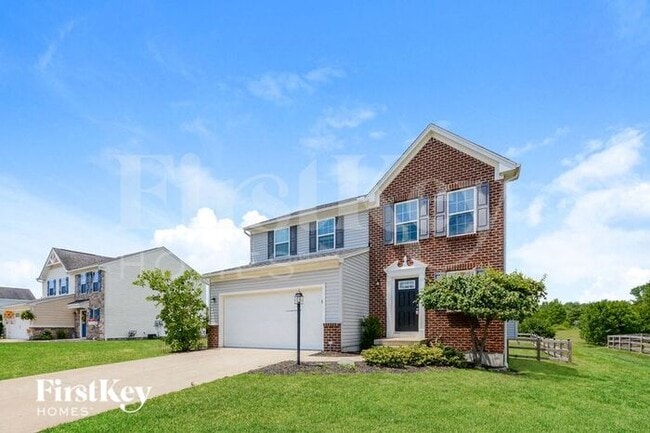 4565 Vista Meadows Drive in Batavia, OH - Building Photo - Building Photo