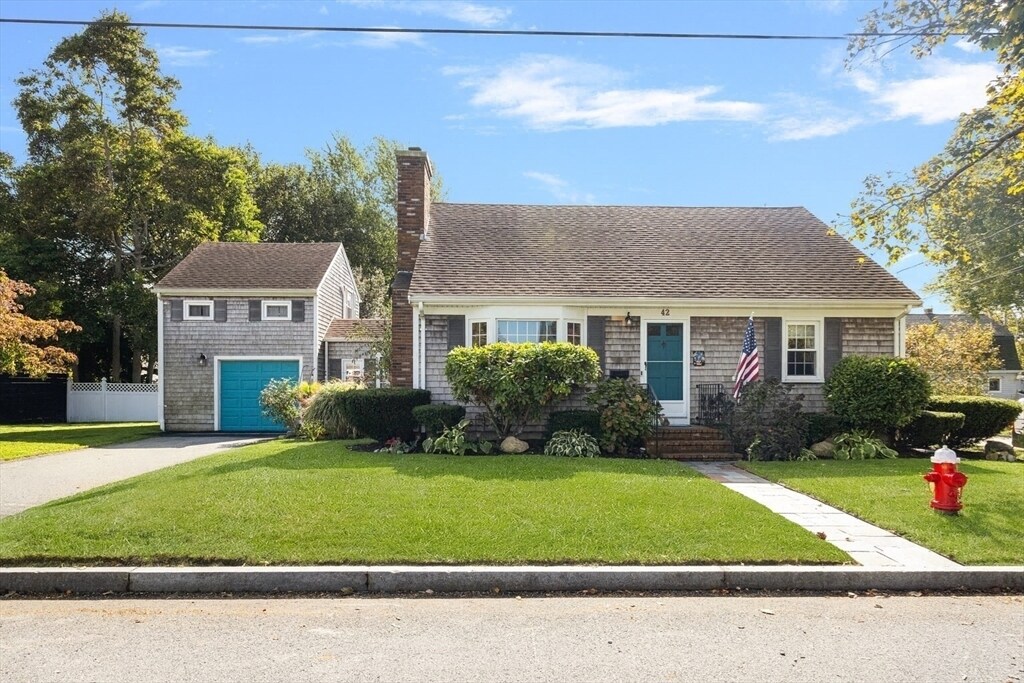 42 Fairmount St in New Bedford, MA - Building Photo