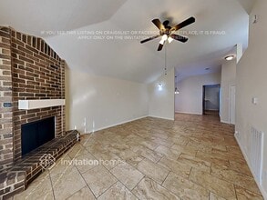 19607 Lake Hollow Ln in Houston, TX - Building Photo - Building Photo