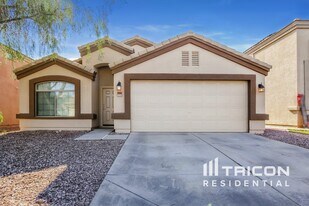 23943 W Hadley St in Buckeye, AZ - Building Photo