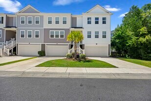 210 Winding River Dr in Johns Island, SC - Building Photo