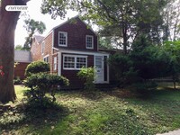 46 Accabonac Rd in East Hampton, NY - Building Photo - Building Photo