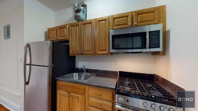 605 W 170th St in New York, NY - Building Photo - Building Photo
