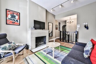 1851 N Lincoln Ave, Unit 1 in Chicago, IL - Building Photo - Building Photo