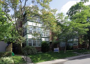 62-64 Oriole Gdns in Toronto, ON - Building Photo