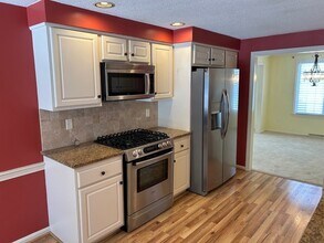 14 Stony Brook Ln in Middleton, MA - Building Photo - Building Photo