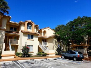 13206 Glenmoor Dr in West Palm Beach, FL - Building Photo - Building Photo