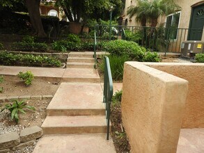 2115 Mendocino Blvd in San Diego, CA - Building Photo - Building Photo