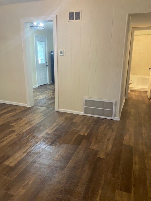 1125 E Melbourne Ave in Peoria, IL - Building Photo - Building Photo