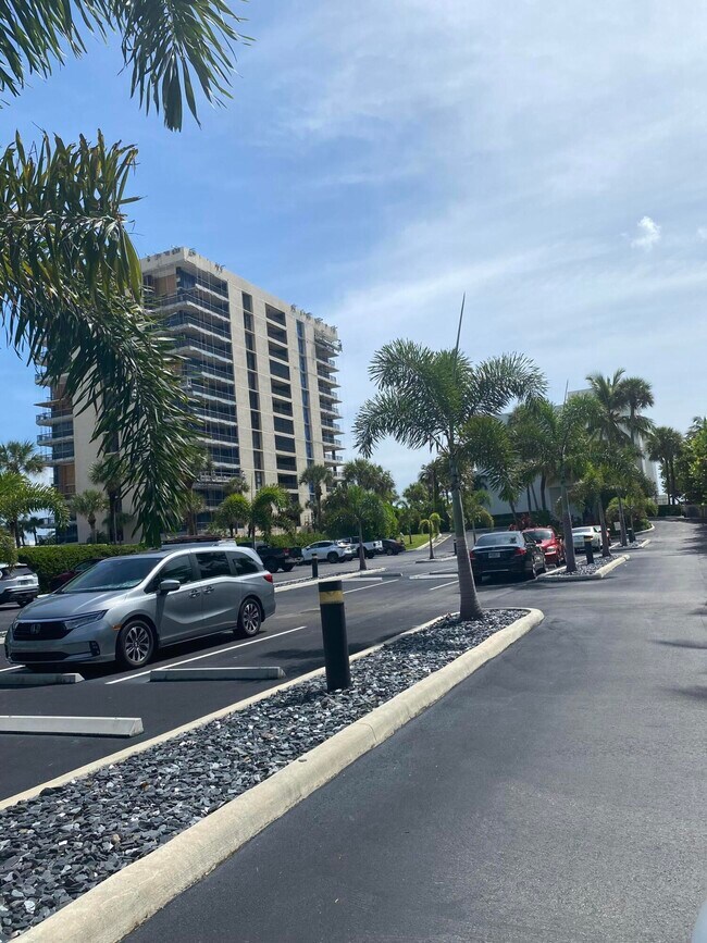 420 Celestial Way in Juno Beach, FL - Building Photo - Building Photo