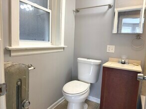 7615 S Kingston Ave in Chicago, IL - Building Photo - Building Photo