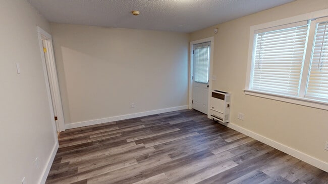 187 West St, Unit 4 in Hatfield, MA - Building Photo - Building Photo