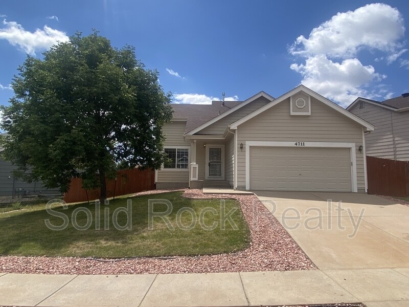 4711 Skywriter Cir in Colorado Springs, CO - Building Photo
