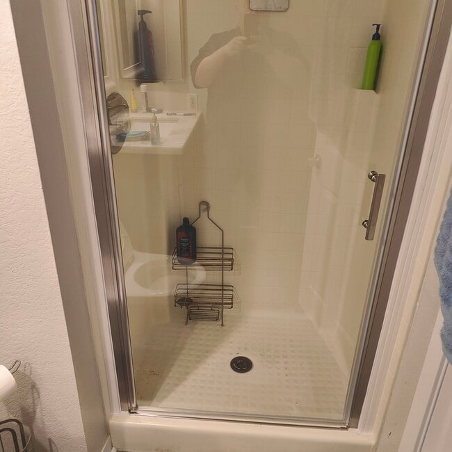 13 Largo St, Unit 2 room Studio in Laguna Niguel, CA - Building Photo - Building Photo