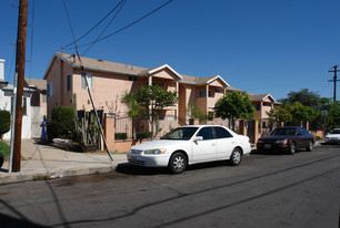 3814 Estrella Ave Apartments