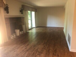 1391 Bluff Ave in Grandview Heights, OH - Building Photo - Building Photo