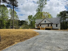 221 Sheffield Dr in Oneonta, AL - Building Photo - Building Photo
