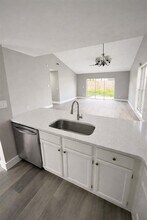 8273 Cascade Oaks Dr in Orlando, FL - Building Photo - Building Photo