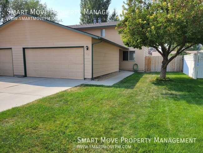 property at 973 S Wild Phlox