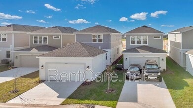 6439 Blissful St in Clermont, FL - Building Photo - Building Photo