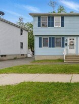 84 Cherrelyn St, Unit 84 in Springfield, MA - Building Photo