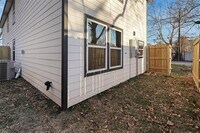 1894 Dolly Wright St photo'