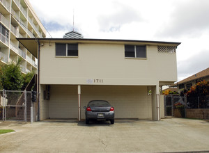 1711 Citron St in Honolulu, HI - Building Photo - Building Photo