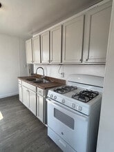 1913 W Ewing Ave in South Bend, IN - Foto de edificio - Building Photo