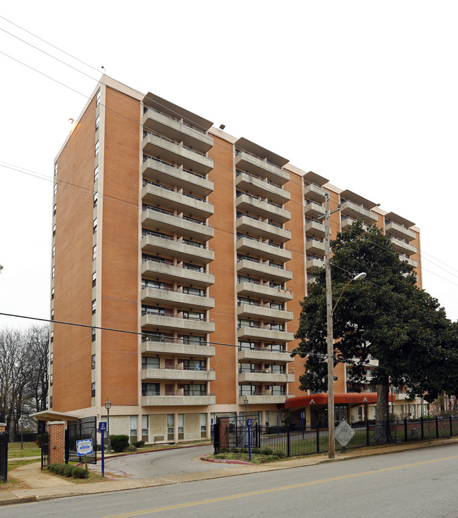 Jefferson Square Apartments in Memphis, TN - Foto de edificio - Building Photo