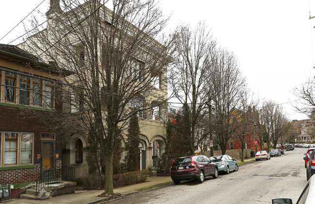 Alcazar in Pittsburgh, PA - Building Photo - Building Photo