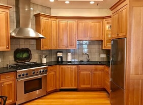 6 Follen St, Unit 1 in Cambridge, MA - Building Photo