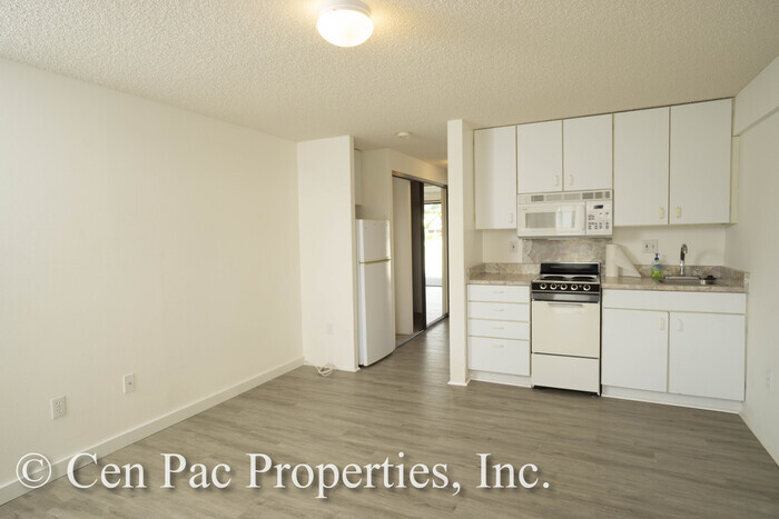 2860 Waialae Ave-Unit -APT 104 in Honolulu, HI - Building Photo