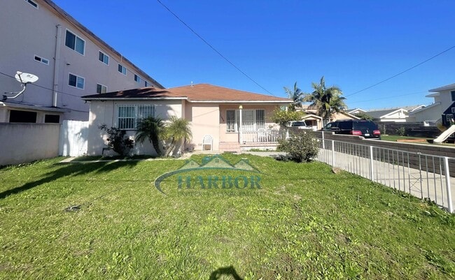 property at 4367 W 133rd St