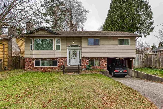 property at 8691 154 St
