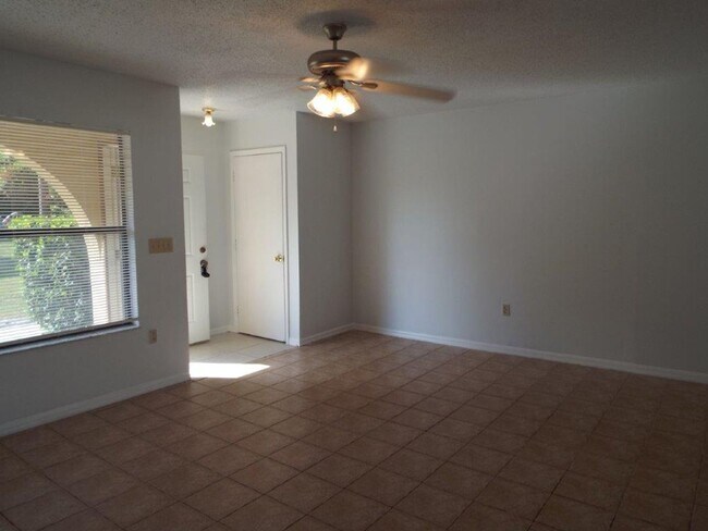 627 Bittern Ct in Kissimmee, FL - Building Photo - Building Photo