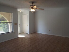 627 Bittern Ct-Unit -* in Kissimmee, FL - Foto de edificio - Building Photo