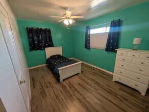 5034 E 17th St in Tucson, AZ - Building Photo - Building Photo