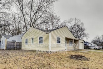 2351 N Sheridan Ave in Indianapolis, IN - Foto de edificio - Building Photo