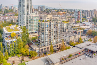 The Q in North Vancouver, BC - Building Photo - Building Photo