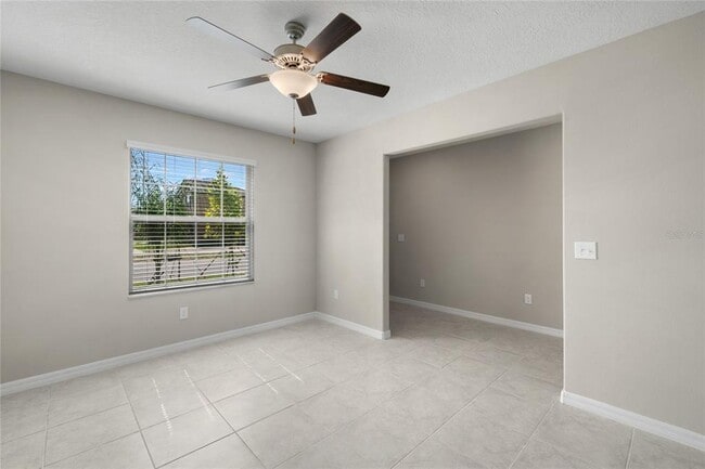 15312 Miller Creek Dr in Sun City Center, FL - Building Photo - Building Photo