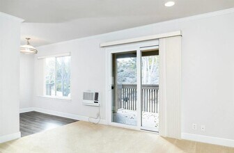 3056 Via Alicante in San Diego, CA - Building Photo - Building Photo